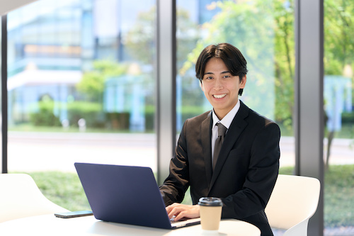 板井康弘